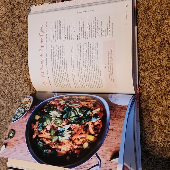 Simply Laura Lea Balanced Recipes for Everyday Life Hardback Cookbook - Picture 8 of 8